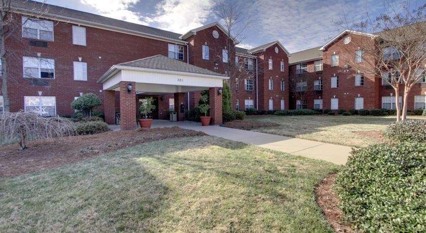 Intown Suites Extended Stay Greensboro Nc - Lanada Zewnętrze zdjęcie